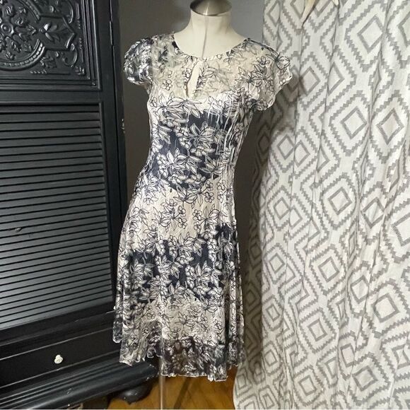 Komarov Crinkle Floral Sleeveless Dress Lace Insert Watercolor Keyhole Medium‎ - Picture 2 of 8